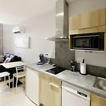 Le Porta 5 Apartment
