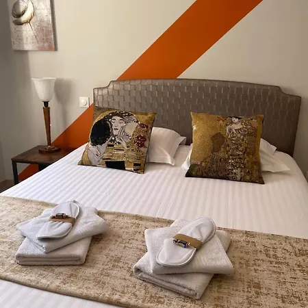 Le Porta 5 Apartamento