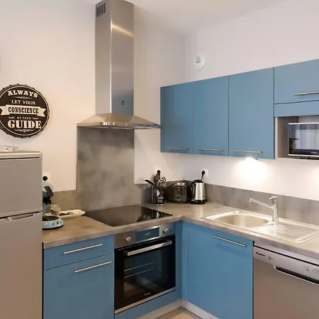Le Porta 5 Apartamento