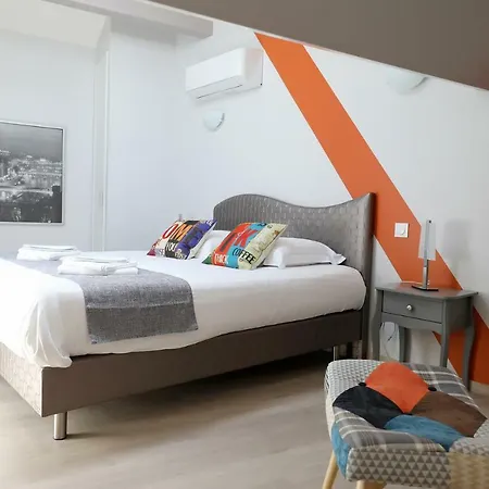 Le Porta 5 Apartamento
